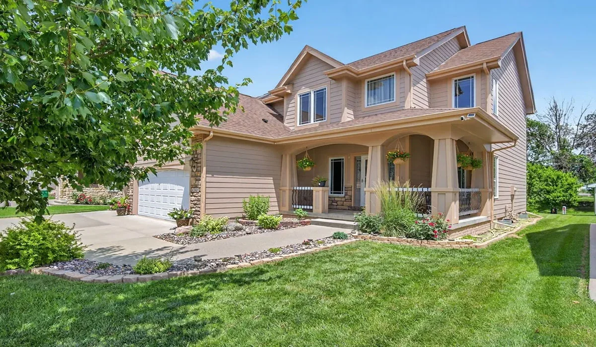 Tips for Choosing A Home This Year Tips for Choosing A Home This Year